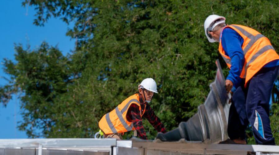 Roof repair in Tuthill, SD